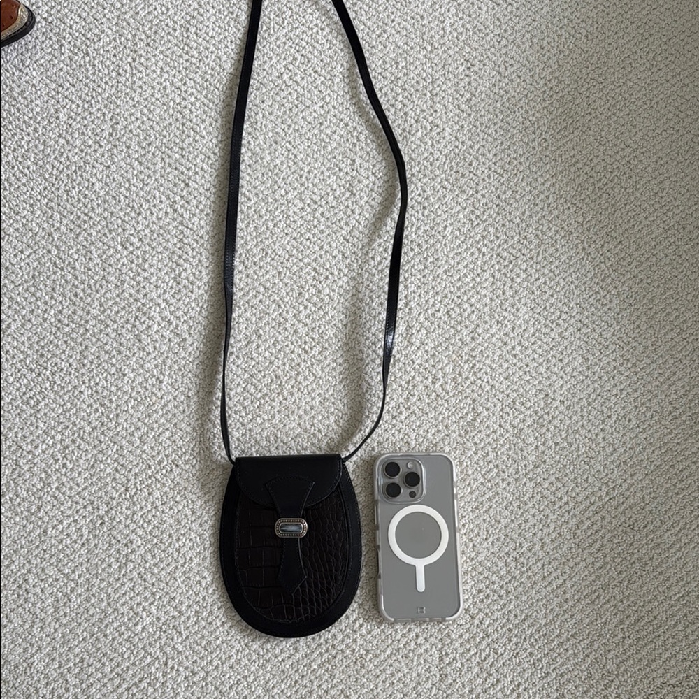 Brighton Black Leather Crossbody wallet
